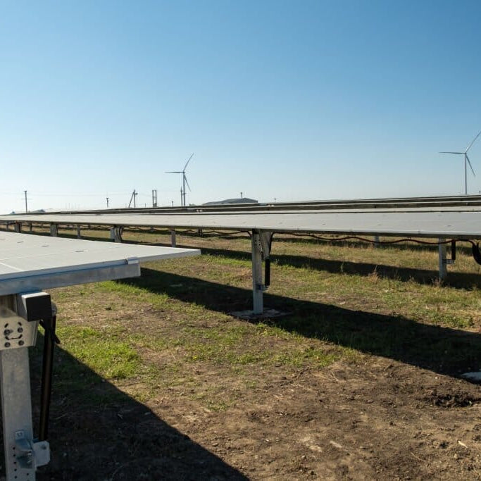 deep cycle battery voltage chart