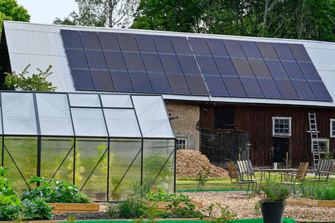 Heat a Greenhouse with Solar Panels
