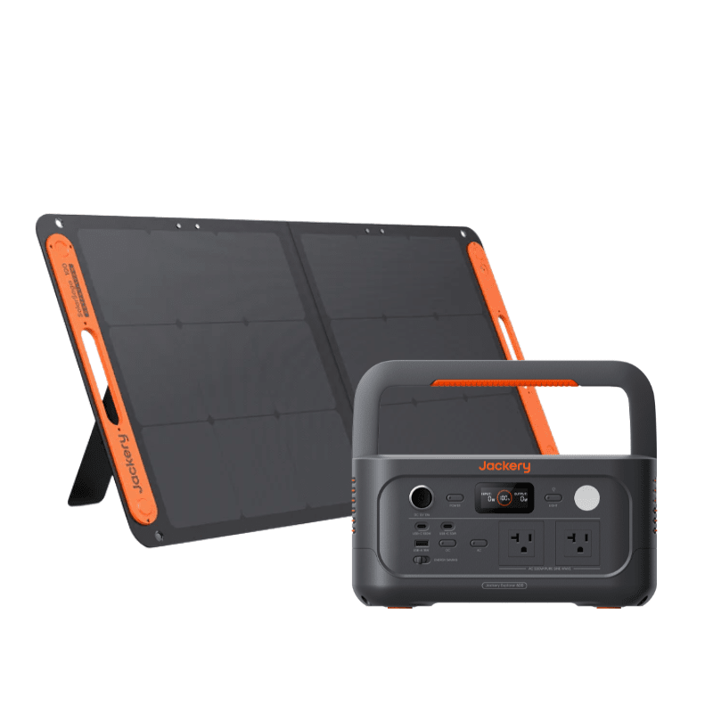 Explorer 600 v2 + SolarSaga 100W Solar Panel