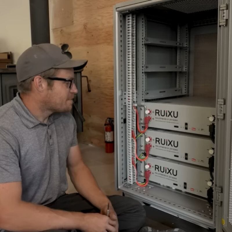 RUIXU Self-Heating RX-LFP48100-H 5.12kWh Server Rack Battery | 19" Rack Mounted 3U Module | UL1973 Certified | 10-Year Warranty - ShopSolar.com