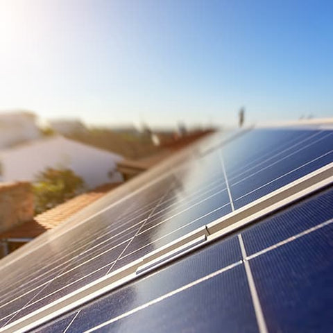 top 10 reasons to go off grid with a solar kit