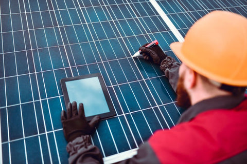 What are the Solar Panel Charge Controllers