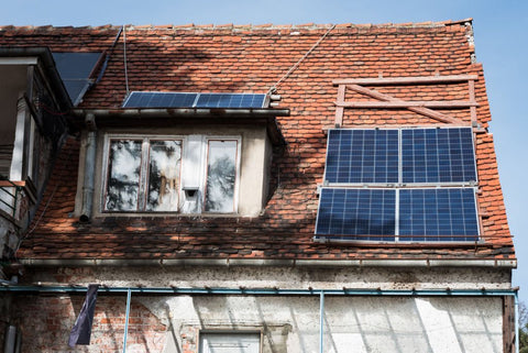 What if Solar Panel has Voltage but No Amps