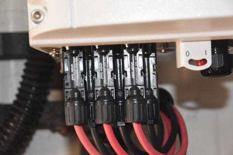 can I connect my solar panel directly to battery