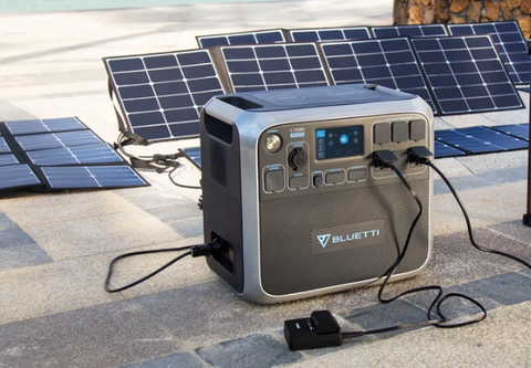 can solar generators power space heaters
