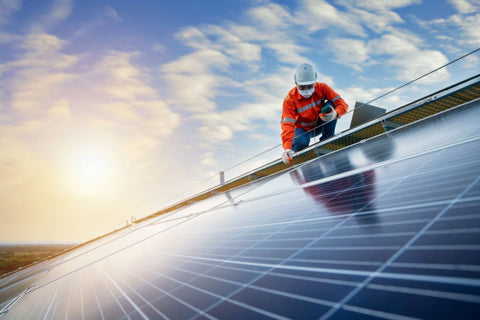 can you connect diode to solar panels