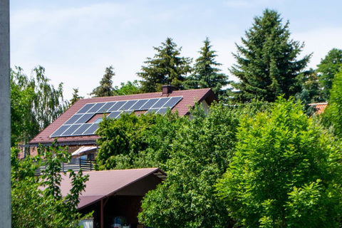 does solar panels increase home value