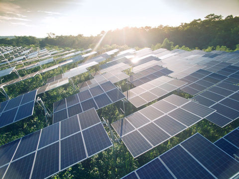 how many solar panels can generate 1 megawatt