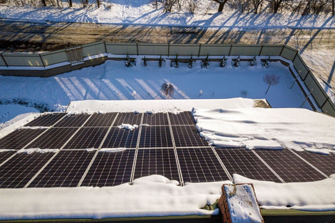 how to clean snow off solar panels