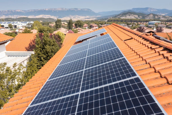 residential solar systems average size