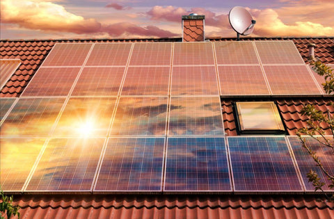 solar panels reflect heat
