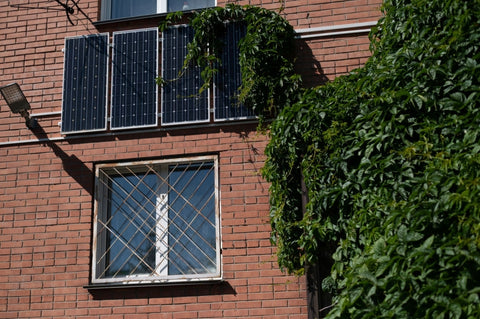 solar panels watts per square foot