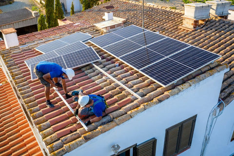 what can a 400 watt solar panel run
