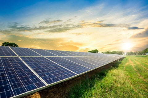 what can solar panels power