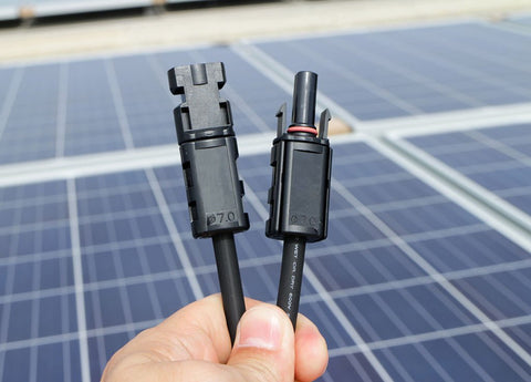 what size wire to use for a 12v solar panel