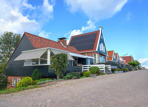 why use solar panels