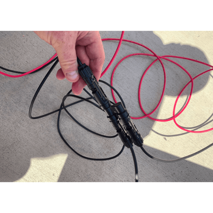 10 Gauge (AWG) Solar Panel Extension Cable Wire with Solar Connectors